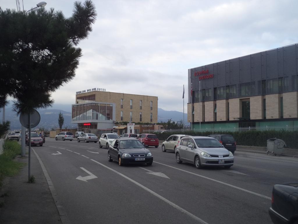 Hotel Agava Tbilisi Ngoại thất bức ảnh