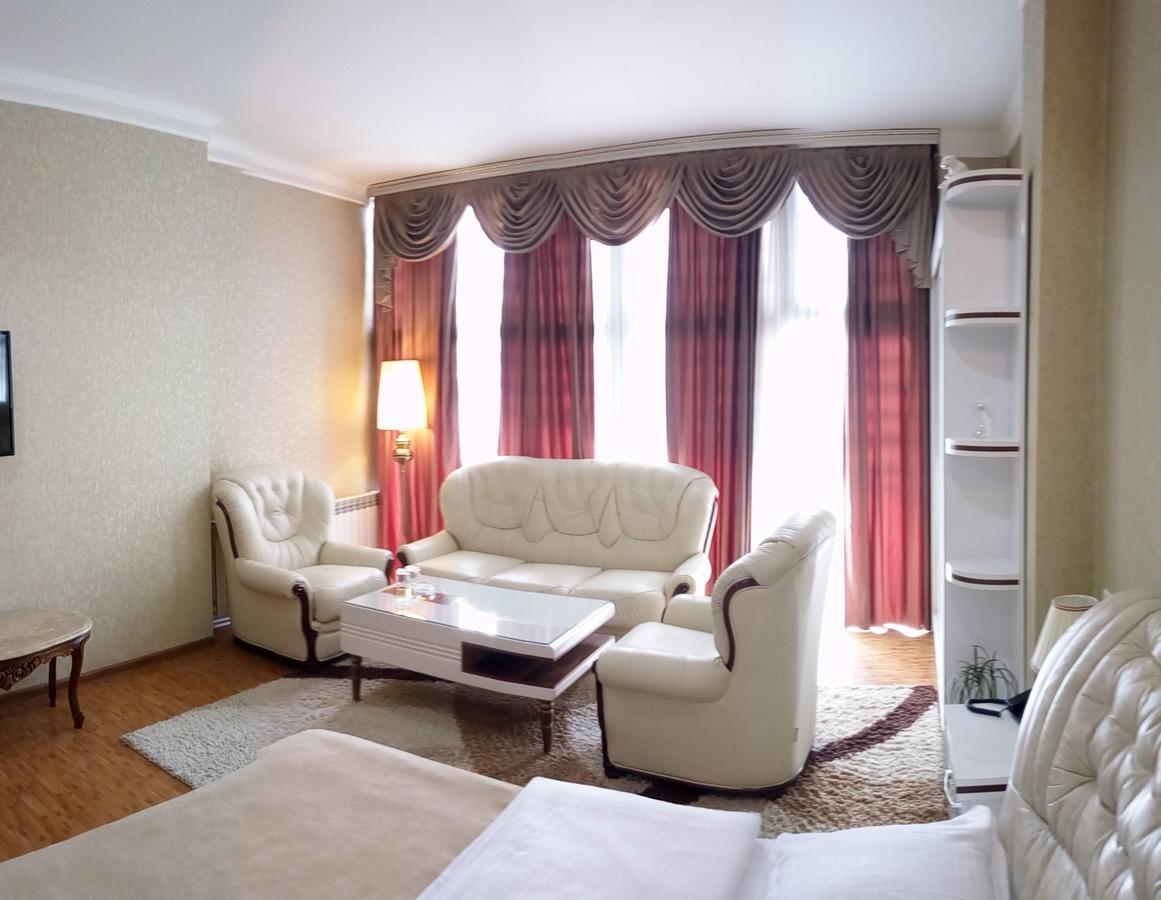Hotel Agava Tbilisi Ngoại thất bức ảnh